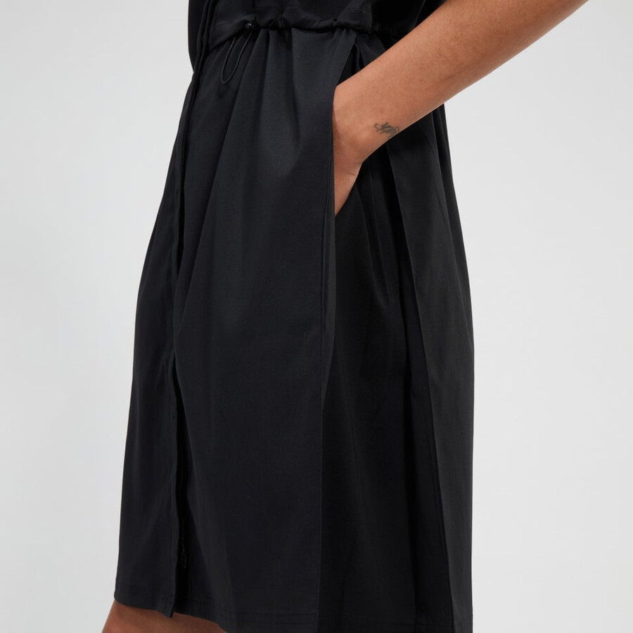 donne explorer dress - nero berghaus