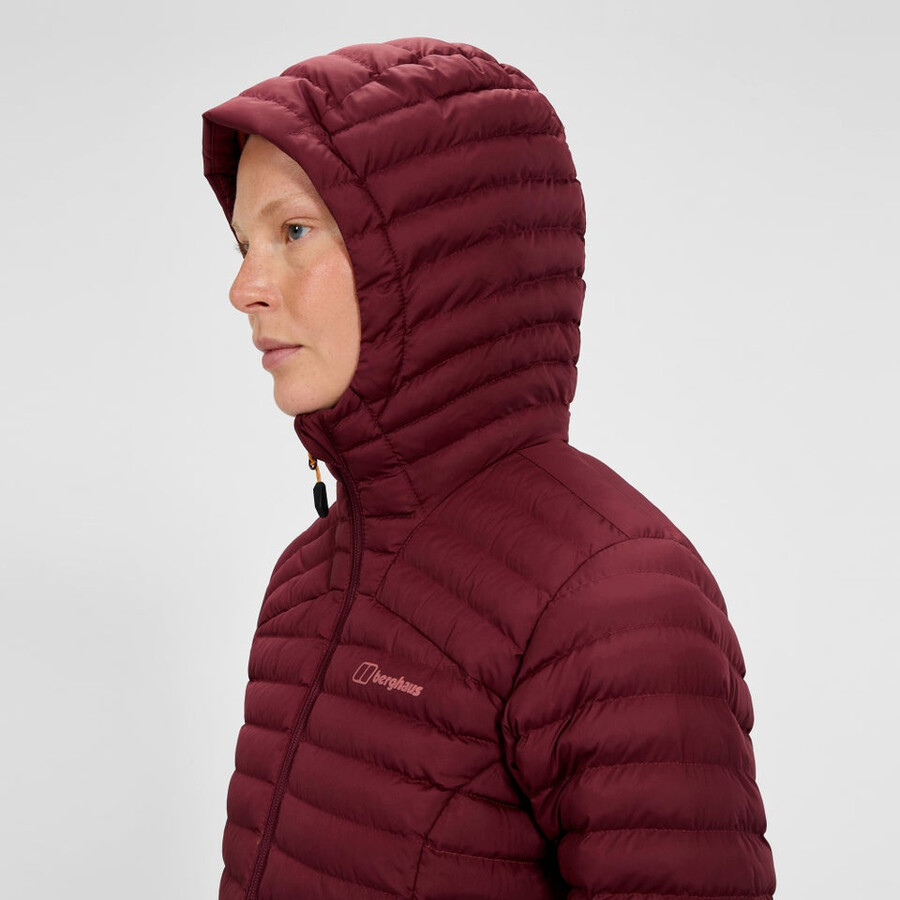 donne nula micro sintetico insulated jacket - red berghaus